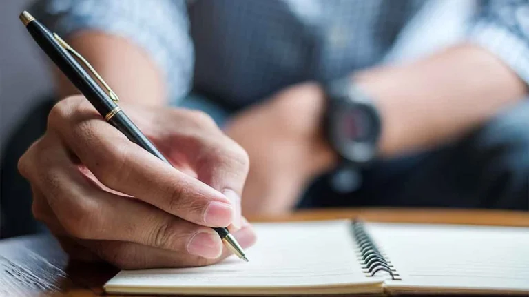 Cómo se escribe correctamente: "que te vaya bien" o "que te valla bien" 7 Cómo se escribe correctamente: «que te vaya bien» o «que te valla bien»